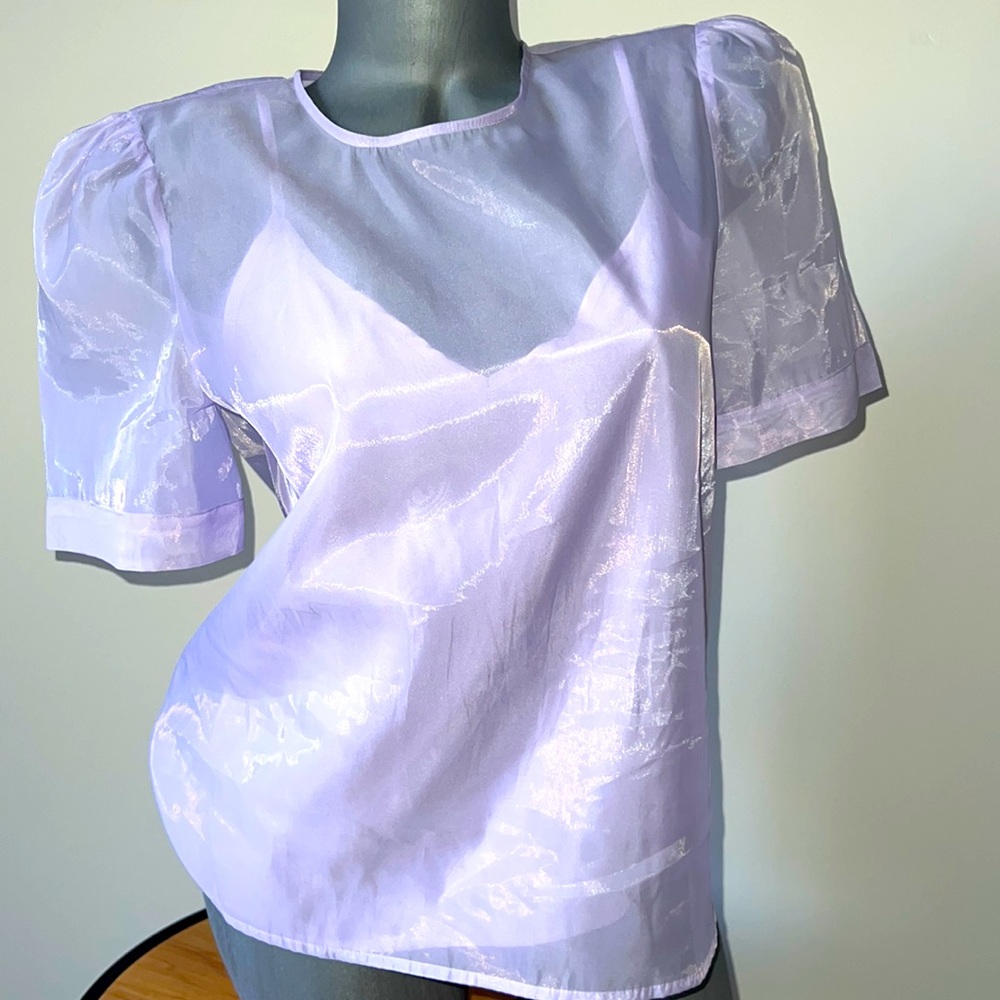 a.n.d woman’s short sleeves top/blouse size Small